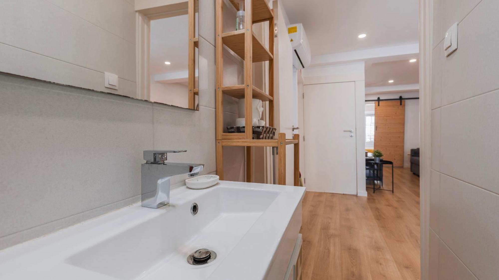 Lisboa Bridge Spot Apartment Ngoại thất bức ảnh